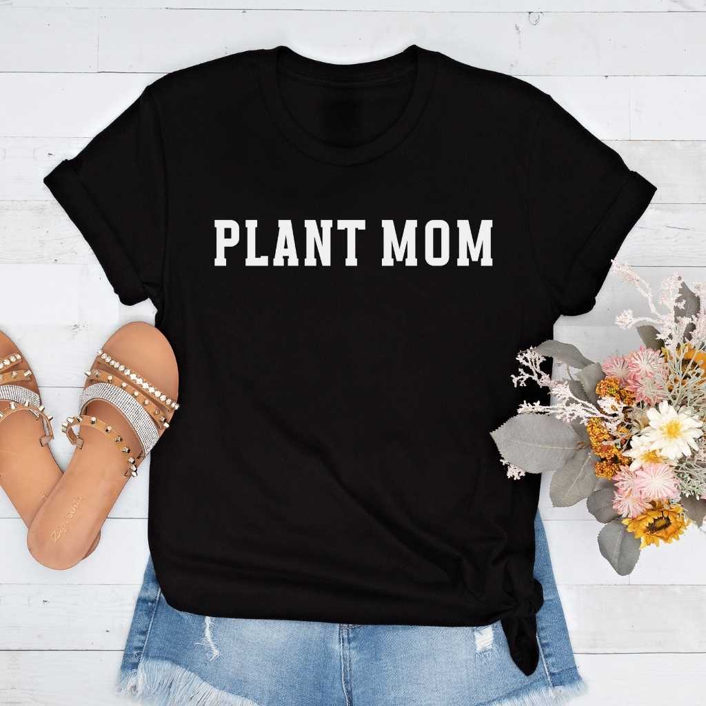 Short-Sleeve Plant Mom Shirt