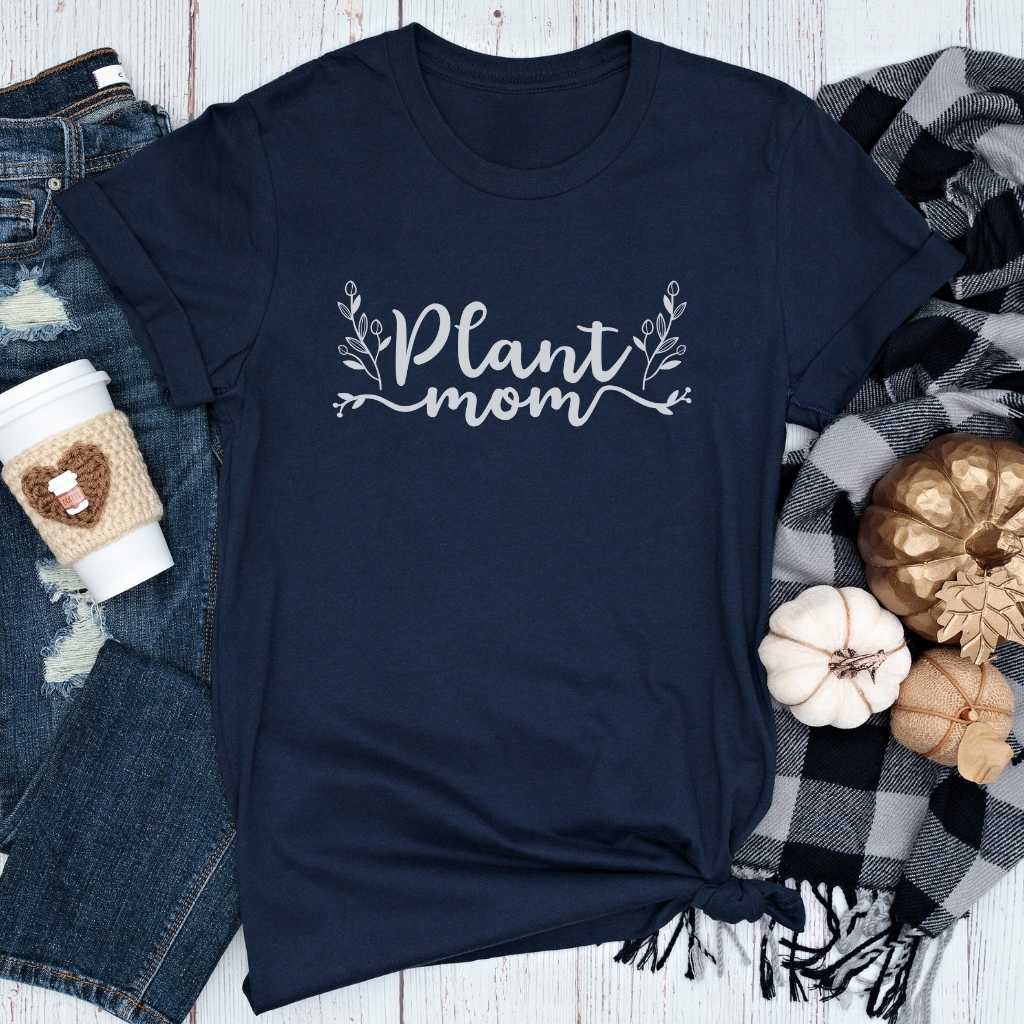 Short-Sleeve Plant Mom Shirt