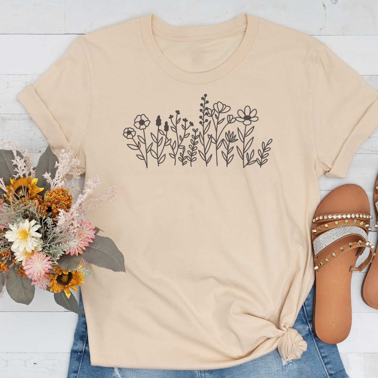 Short-Sleeve Wildflower Graphic Tee