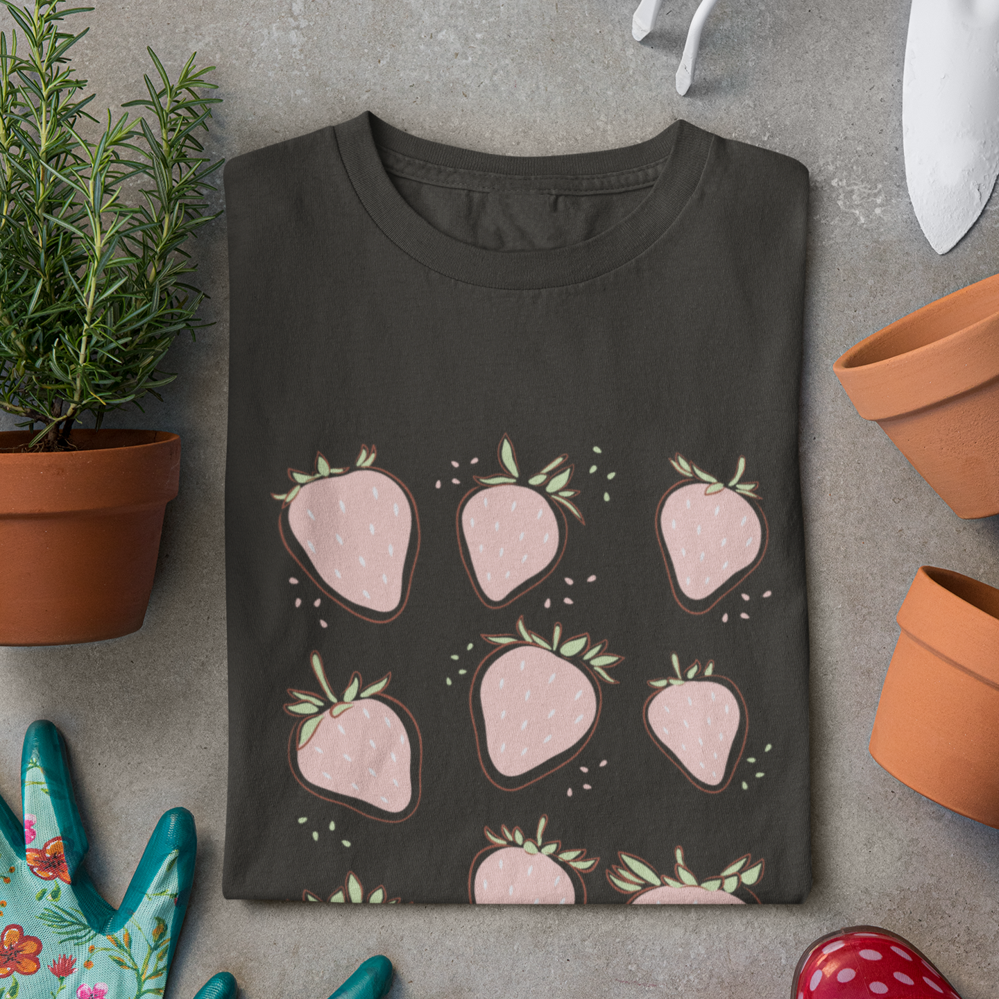 Short-Sleeve Strawberries Graphic Tee