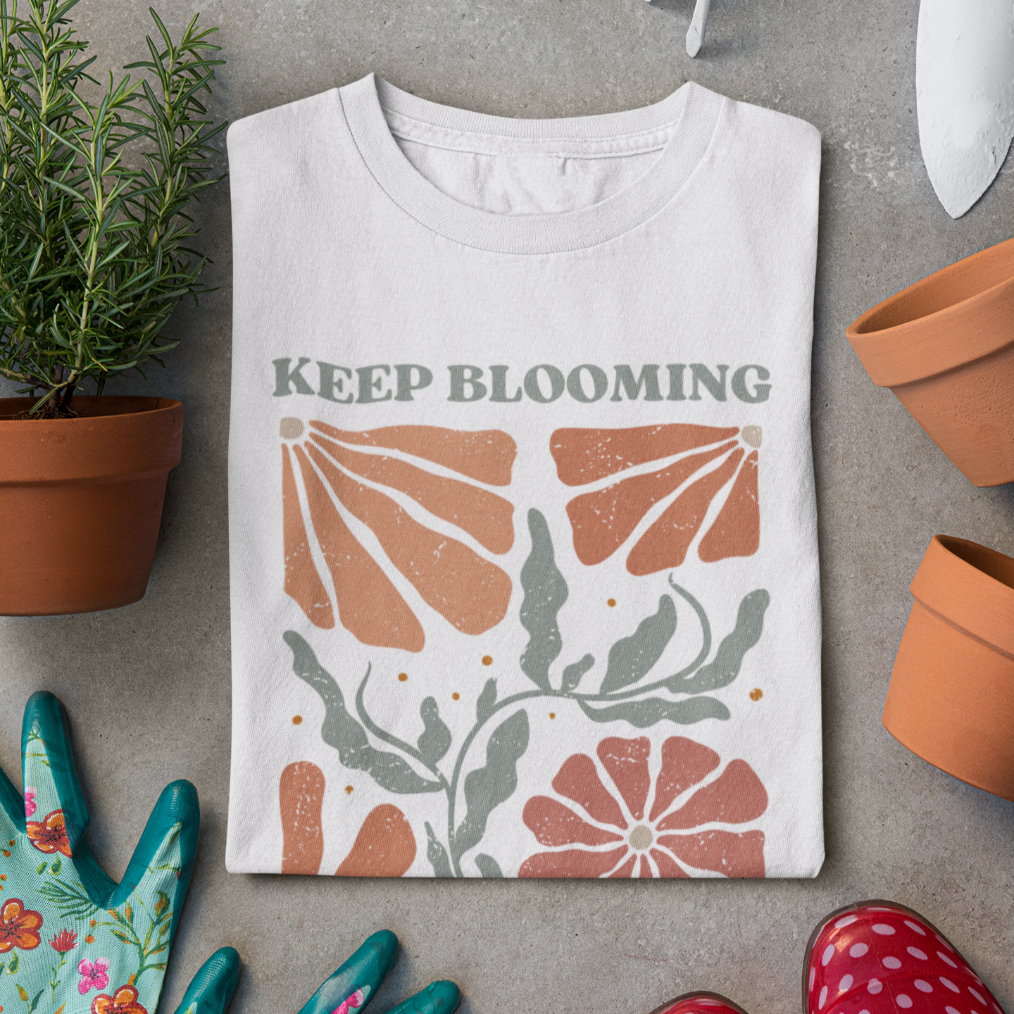 Short-Sleeve "Keep Blooming" Tee