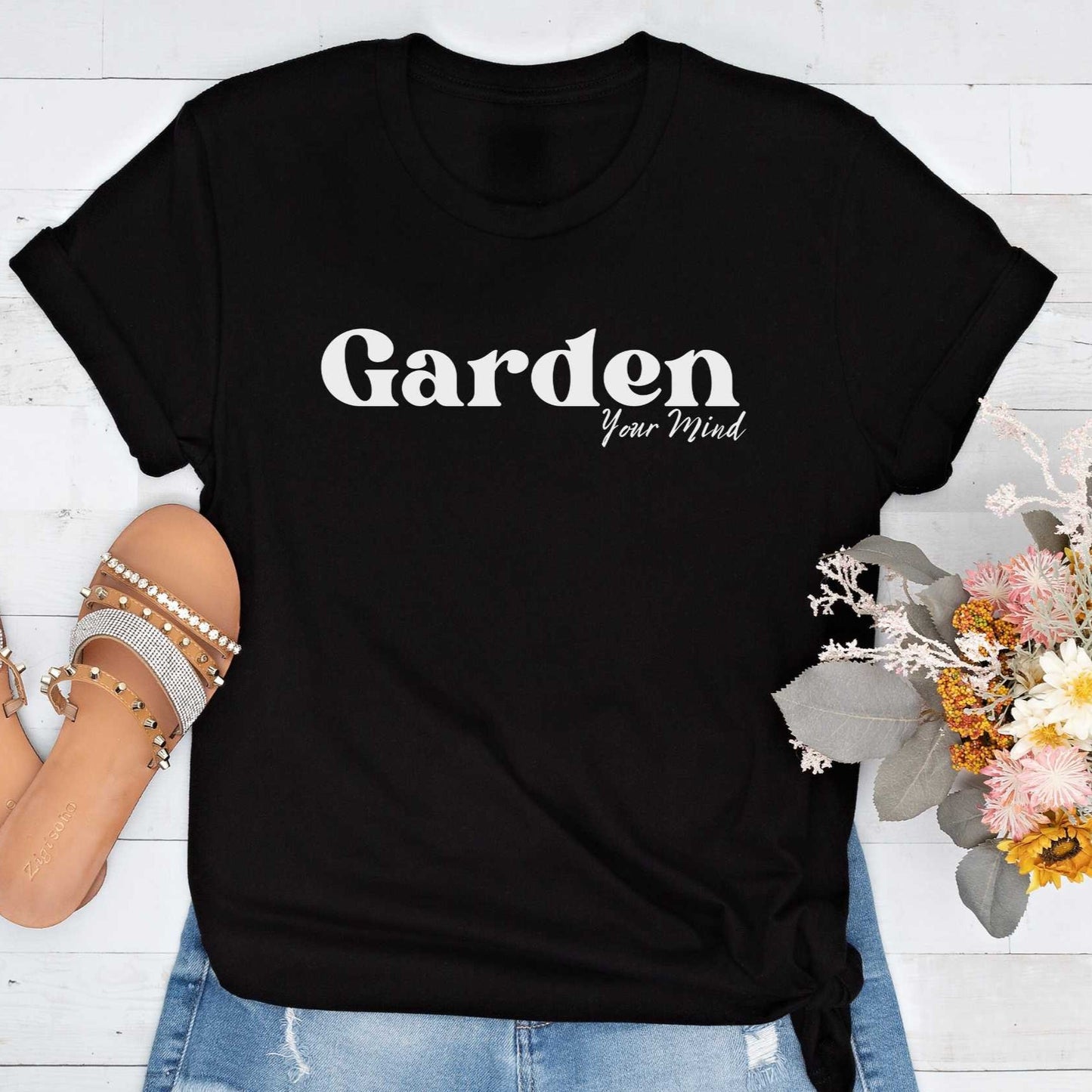 Short-Sleeve "Garden your Mind" Shirt